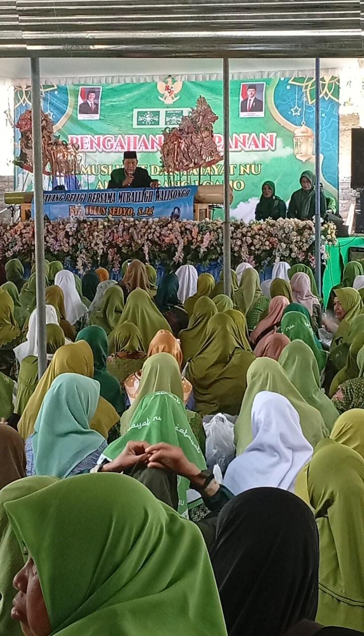 Pengajian Selapanan Muslimat dan Fatayat NU Anak Cabang Loano